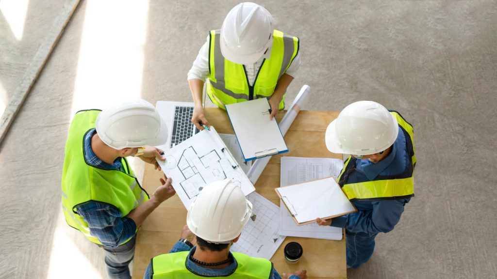 meeting on site construction